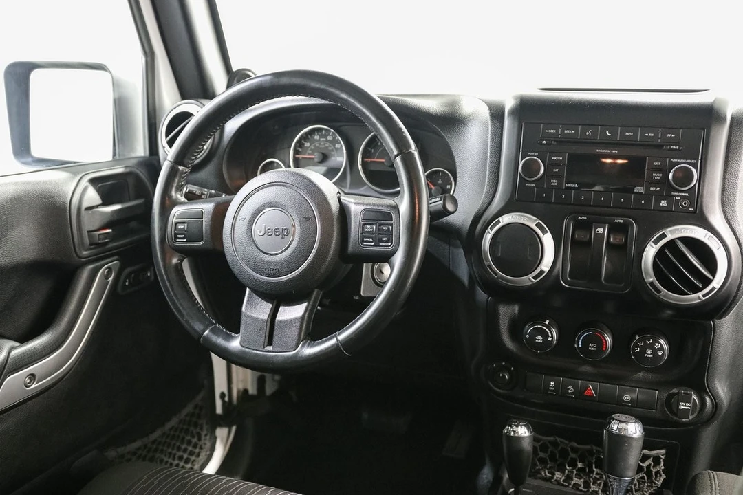 2011 Jeep JK Wrangler - Image 20 of 28