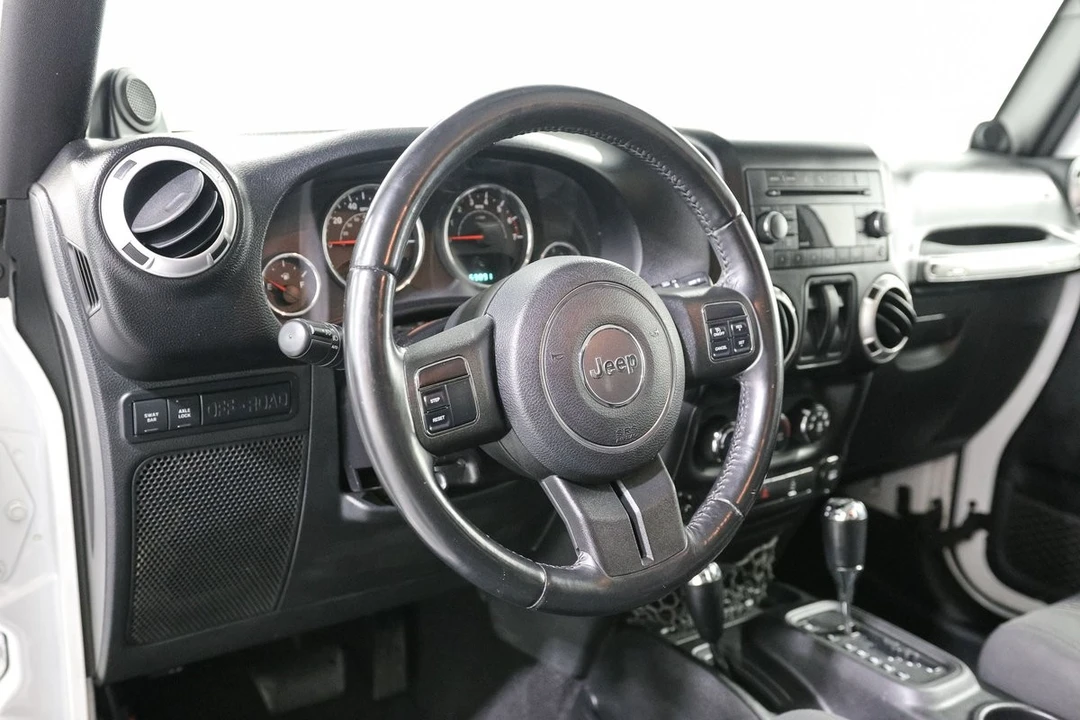 2011 Jeep JK Wrangler - Image 14 of 28
