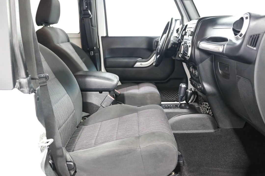 2011 Jeep JK Wrangler - Image 18 of 28