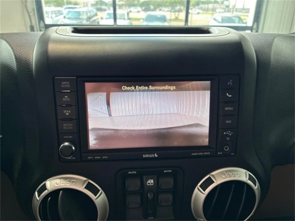 2011 Jeep JK Wrangler - Image 20 of 31