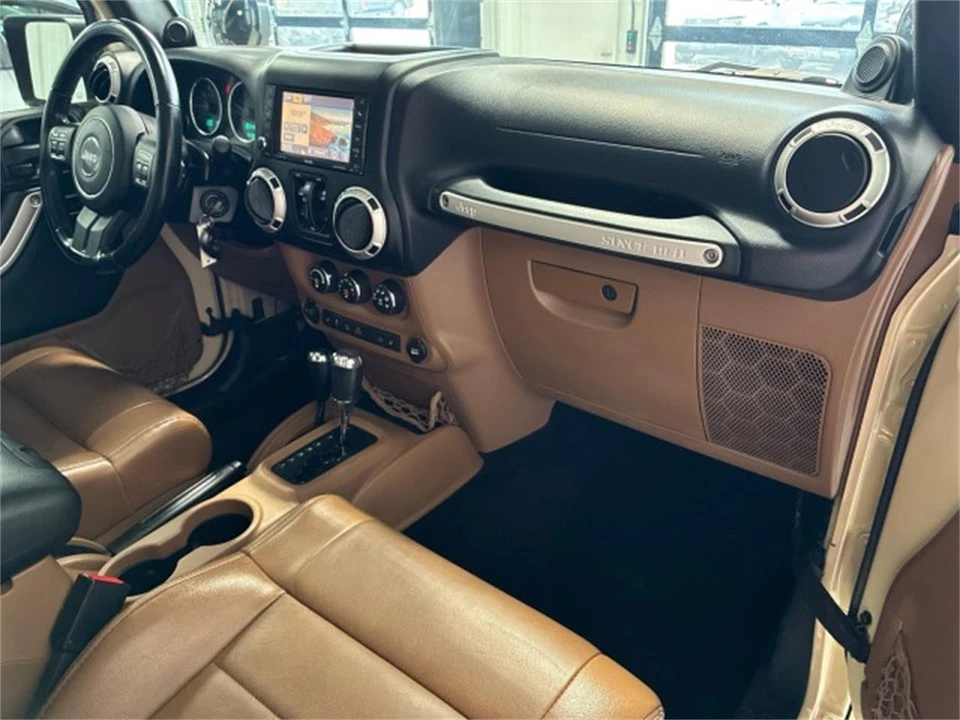 2011 Jeep JK Wrangler - Image 11 of 31