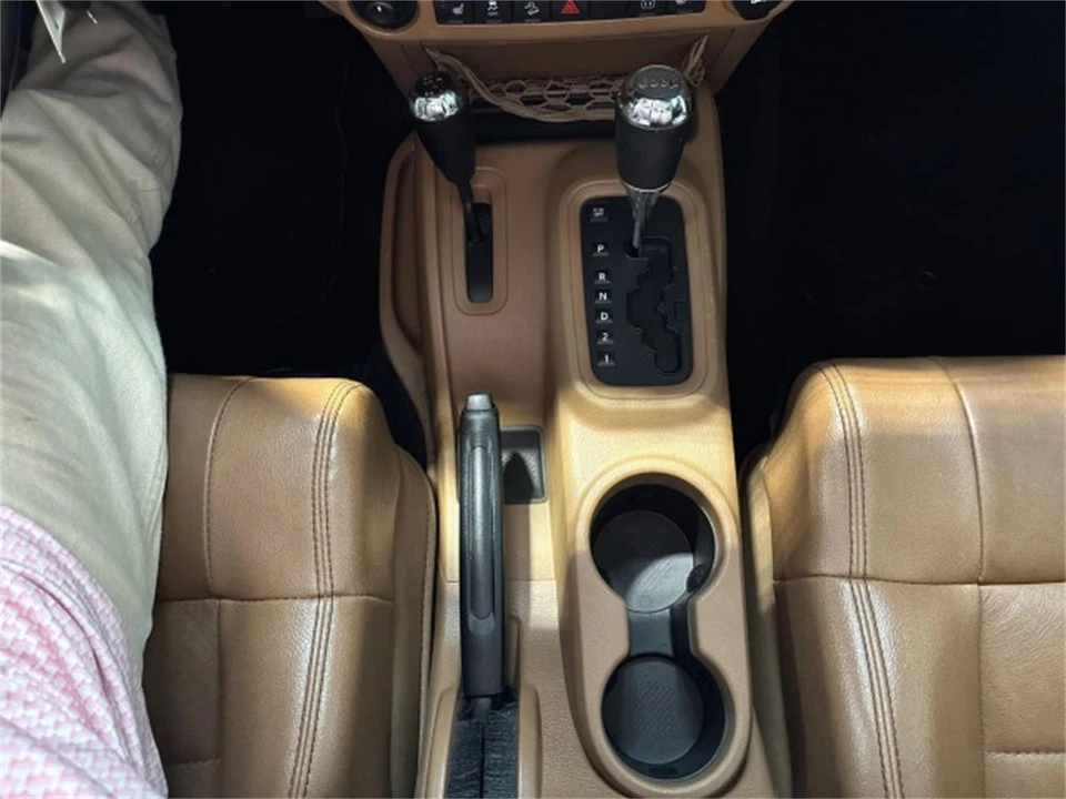 2011 Jeep JK Wrangler - Image 22 of 31