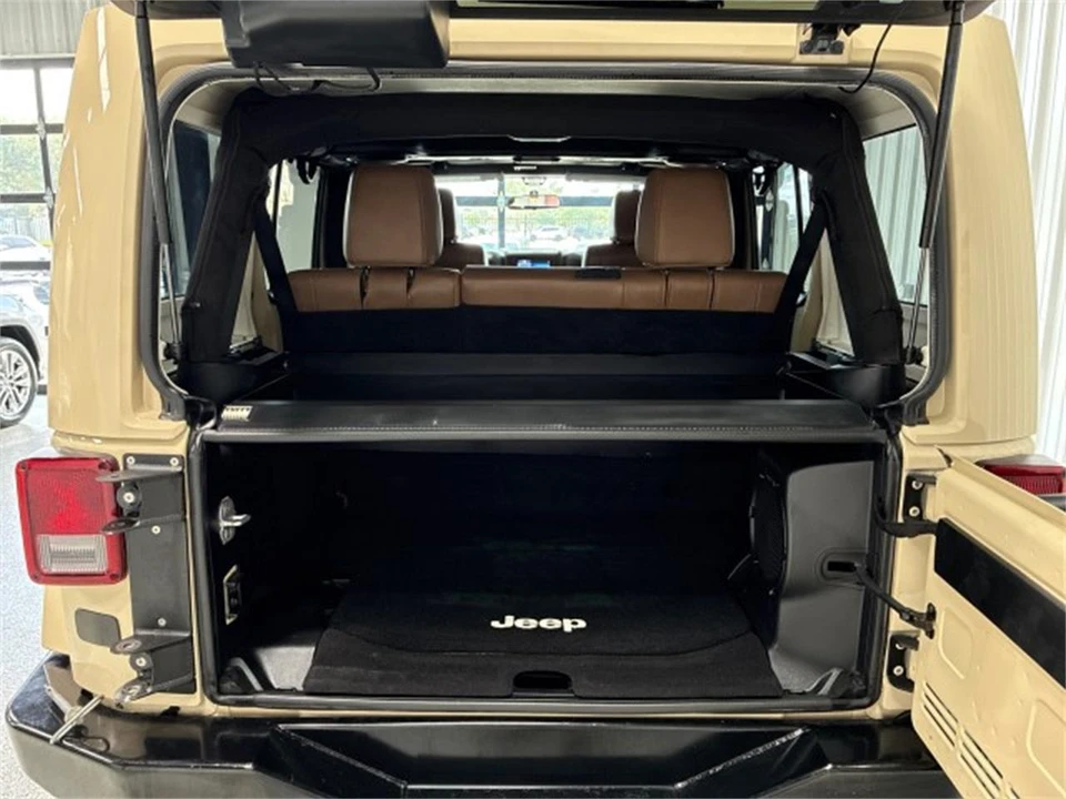 2011 Jeep JK Wrangler - Image 26 of 31