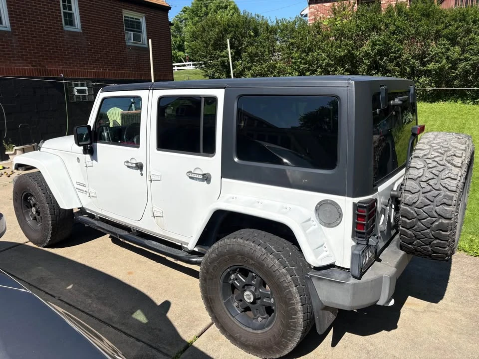 2011 Jeep JK Wrangler - Image 3 of 4