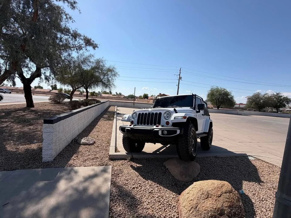 2011 Jeep Wrangler - Image 12 of 18
