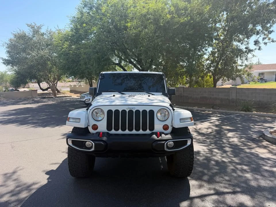 2011 Jeep Wrangler - Image 2 of 18