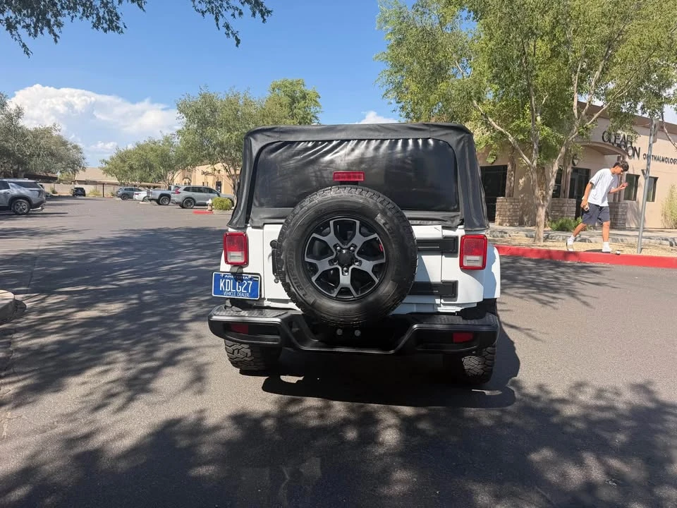 2011 Jeep Wrangler - Image 8 of 18