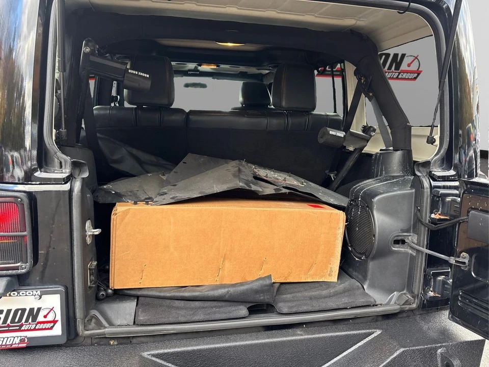 2011 Jeep JK Wrangler - Image 11 of 12