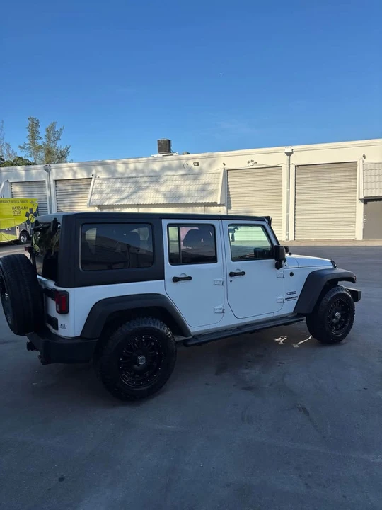 2011 Jeep JK Wrangler - Image 3 of 5