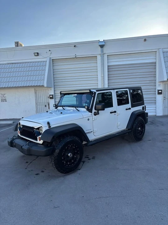2011 Jeep JK Wrangler - Image 2 of 5