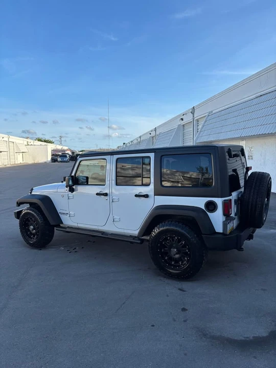 2011 Jeep JK Wrangler - Image 5 of 5