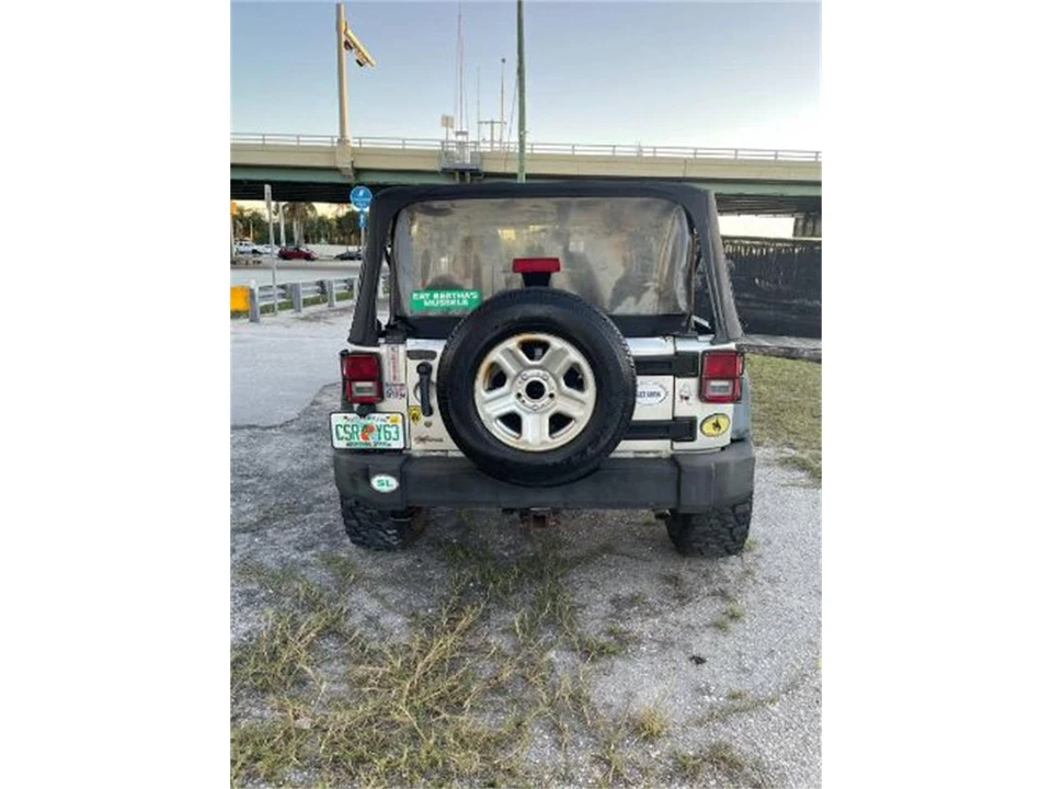 2011 Jeep JK Wrangler - Image 7 of 11