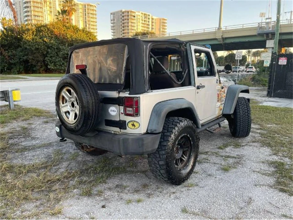 2011 Jeep JK Wrangler - Image 5 of 11