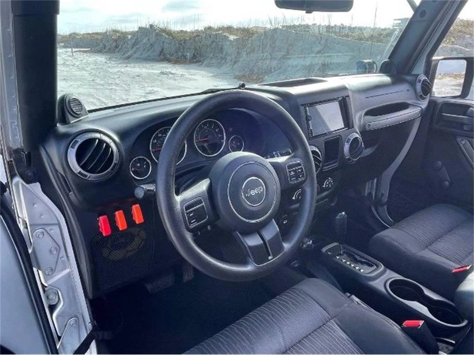 2011 Jeep JK Wrangler - Image 19 of 21