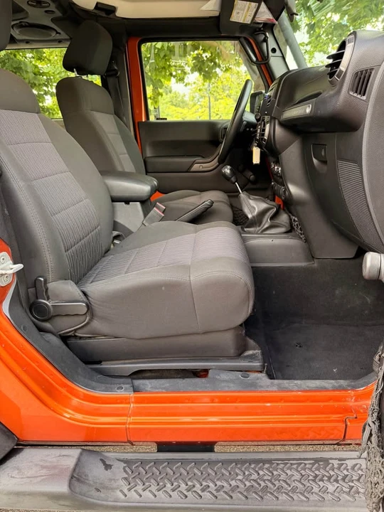 2011 Jeep JK Wrangler - Image 15 of 18