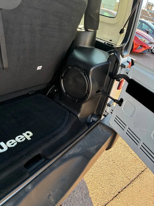 2011 Jeep JK Wrangler - Image 8 of 11