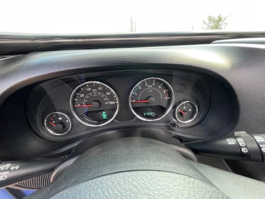2011 Jeep JK Wrangler - Image 24 of 31