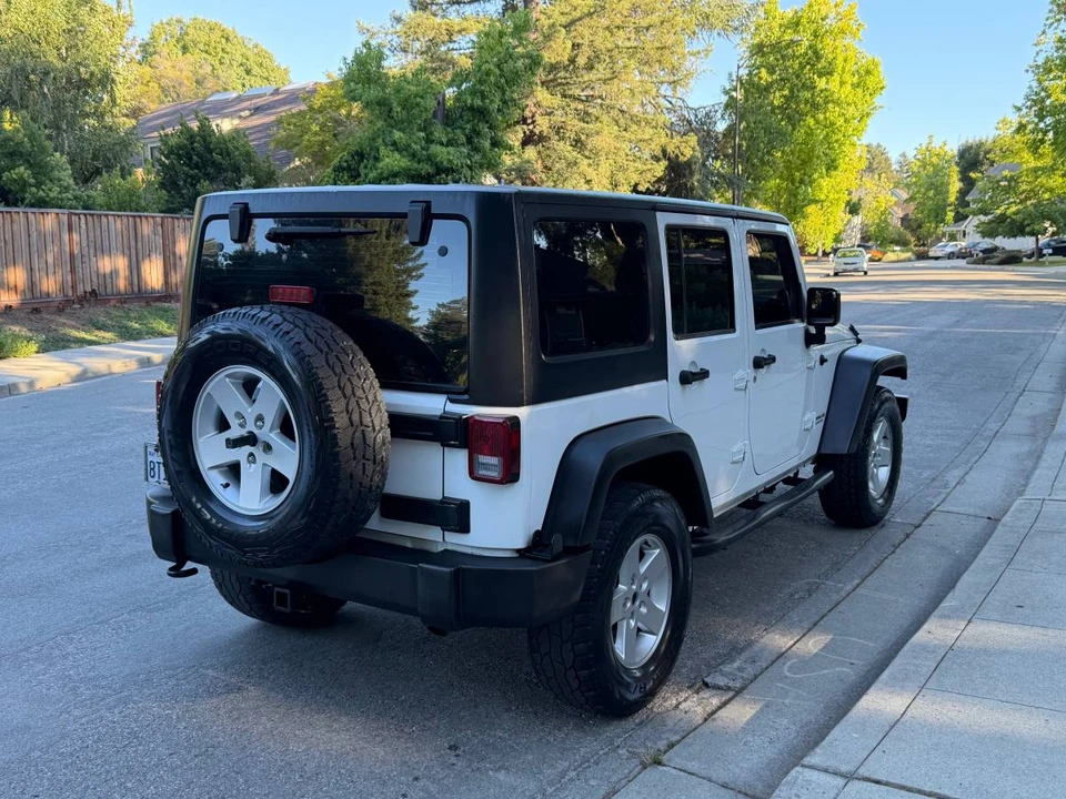 2011 Jeep JK Wrangler - Image 3 of 11