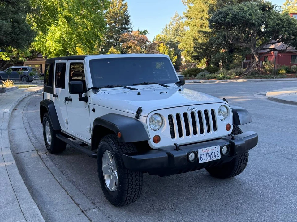 2011 Jeep JK Wrangler - Image 2 of 11