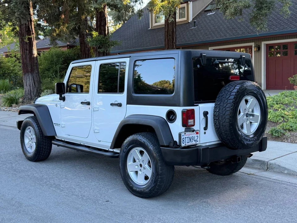 2011 Jeep JK Wrangler - Image 4 of 11