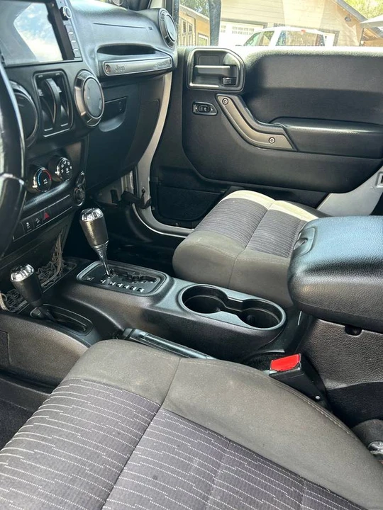 2011 Jeep JK Wrangler - Image 21 of 24