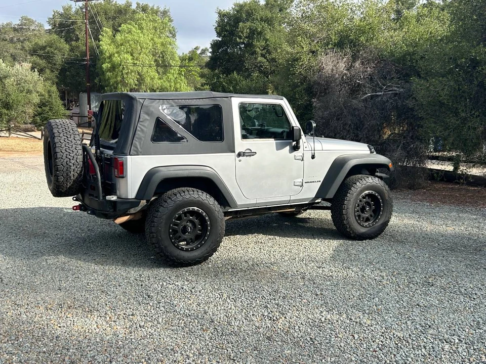 2011 Jeep JK Wrangler - Image 6 of 24