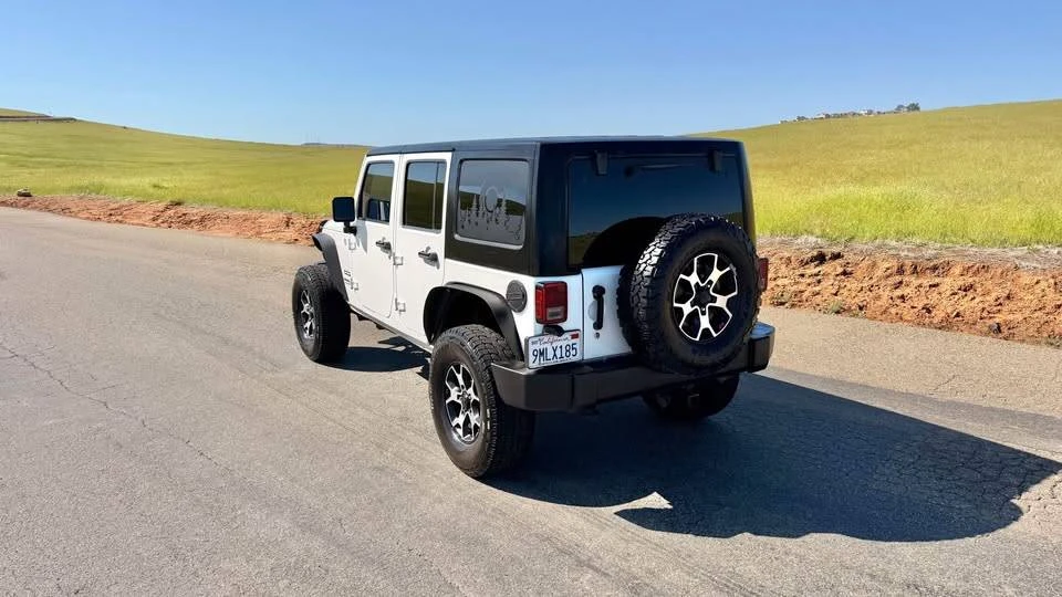 2011 Jeep JK Wrangler - Image 6 of 16