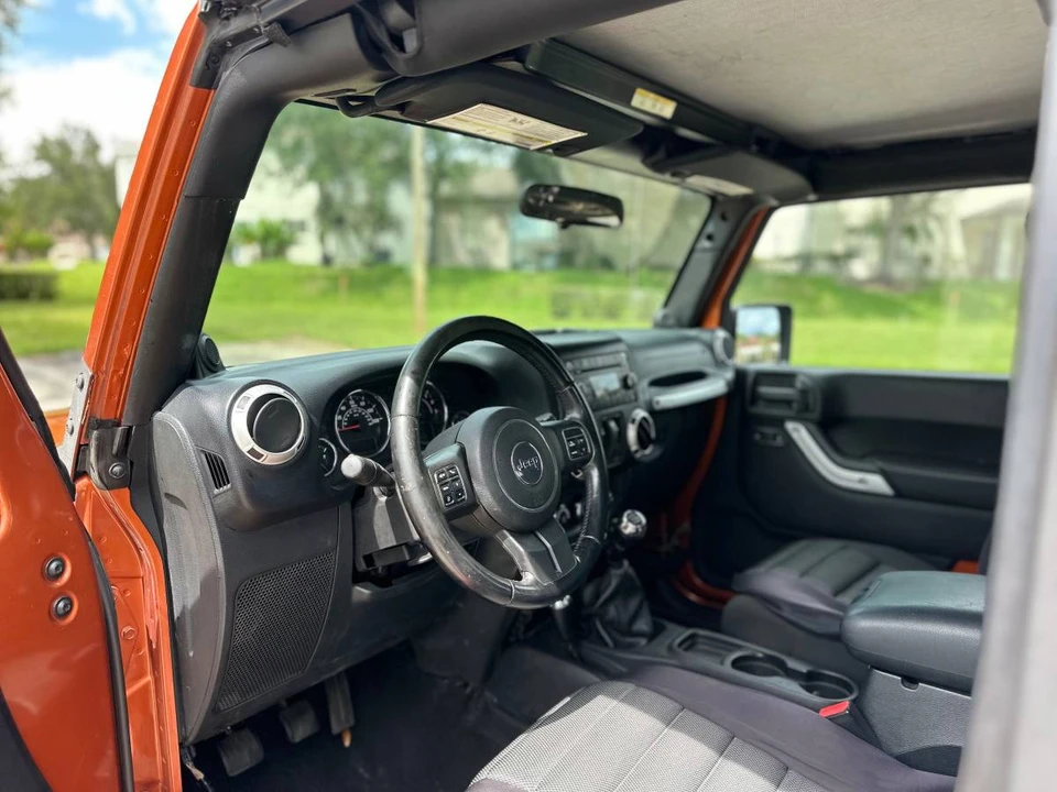 2011 Jeep JK Wrangler - Image 5 of 7
