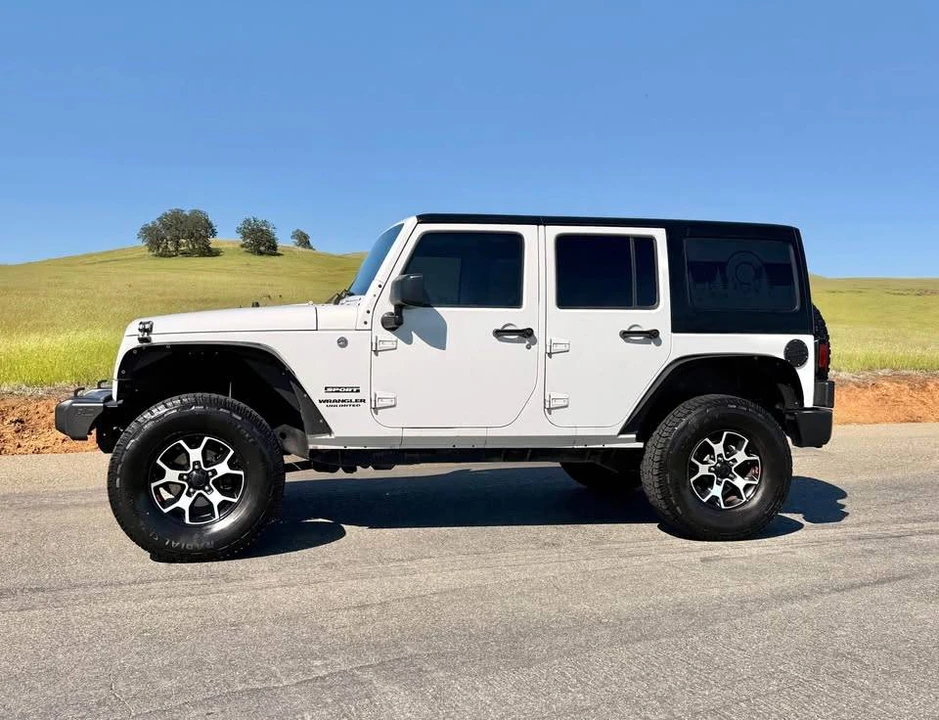 2011 Jeep JK Wrangler - Image 7 of 16