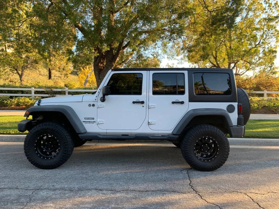 2011 Jeep JK Wrangler - Image 11 of 23