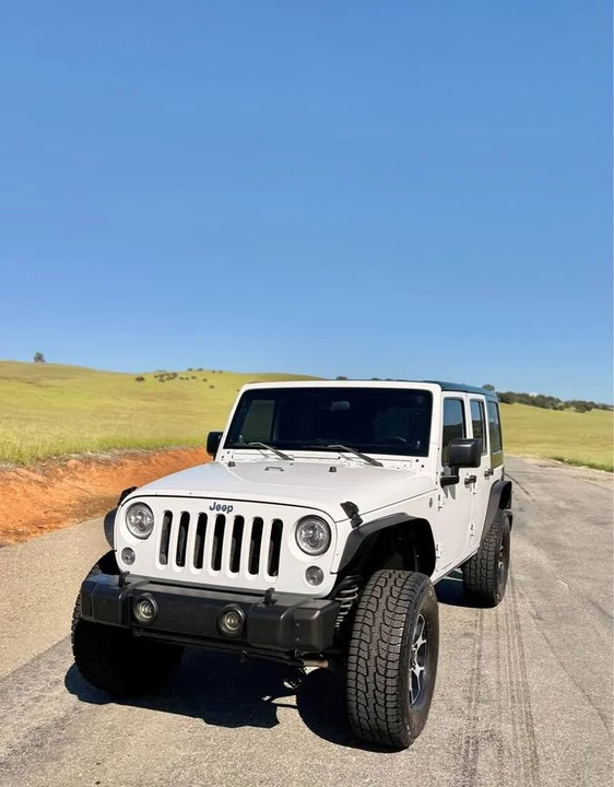 2011 Jeep JK Wrangler - Image 5 of 16