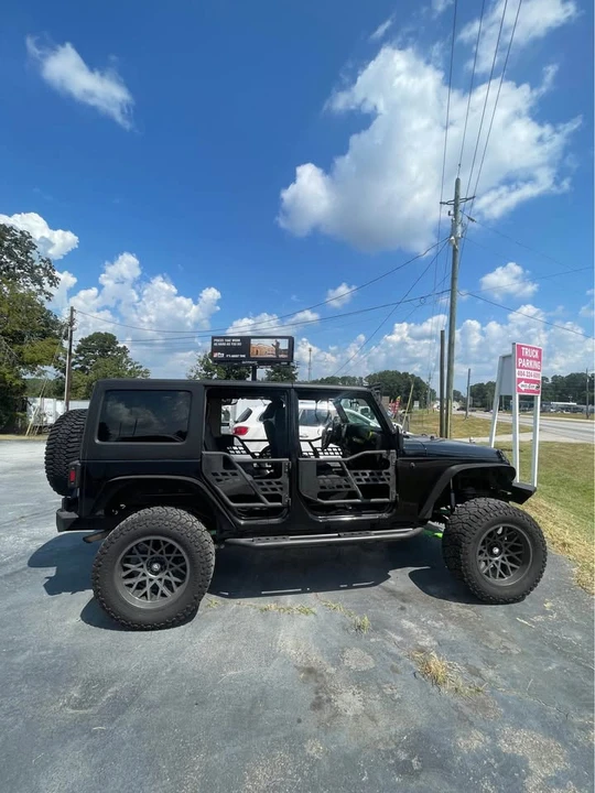 2011 Jeep JK Wrangler - Image 8 of 12