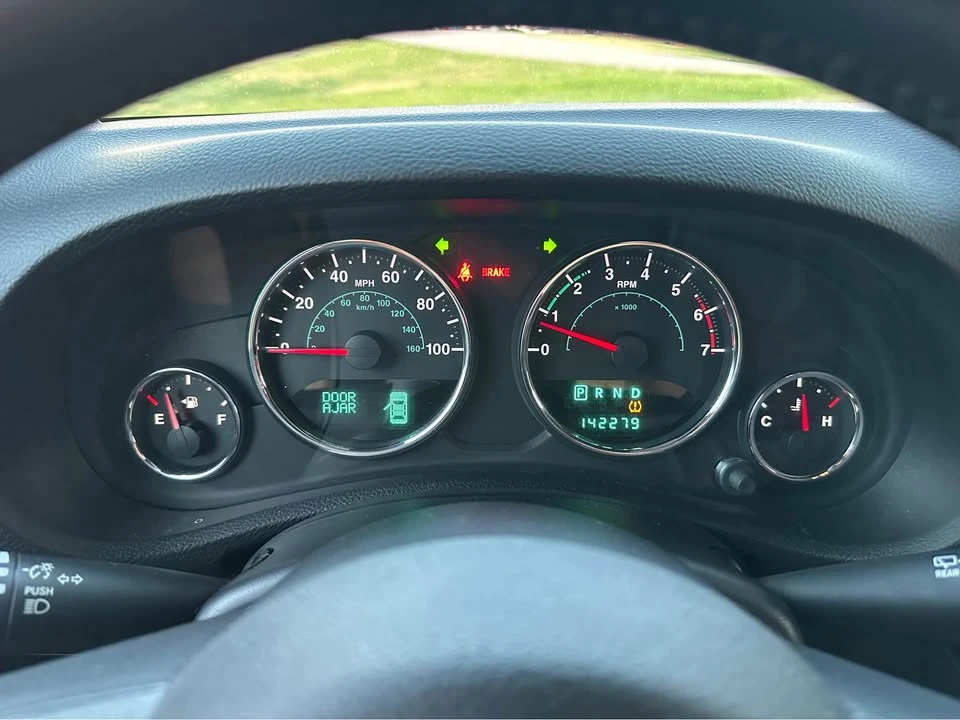 2011 Jeep JK Wrangler - Image 10 of 14