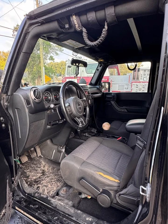 2011 Jeep JK Wrangler - Image 10 of 15