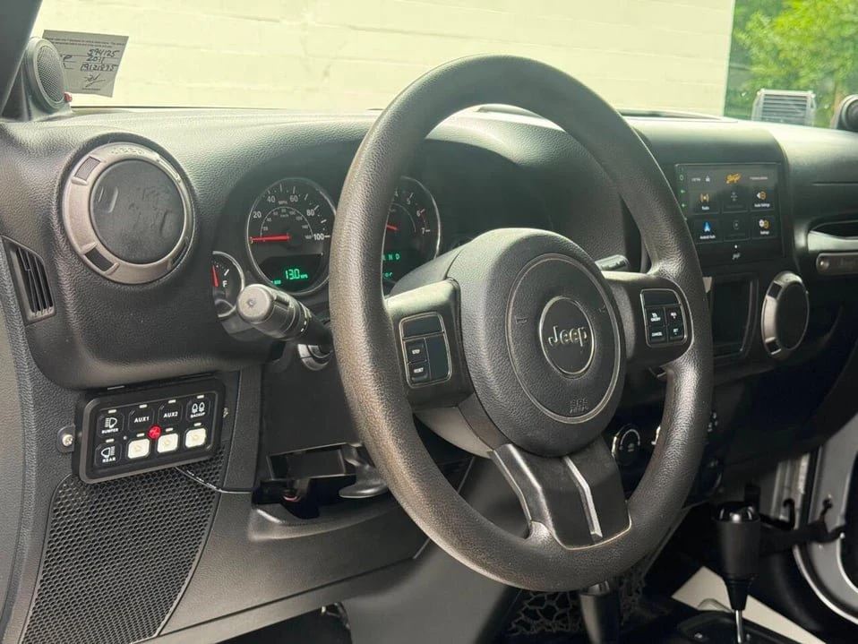 2011 Jeep JK Wrangler - Image 8 of 16
