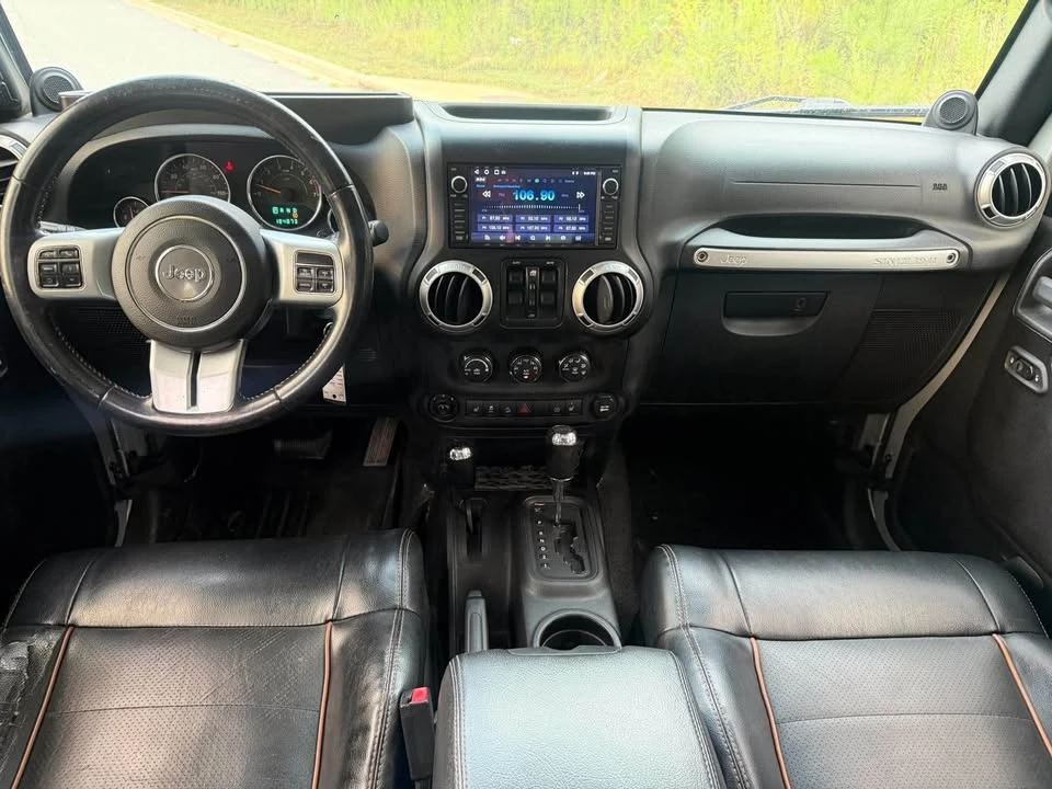 2011 Jeep JK Wrangler - Image 14 of 16