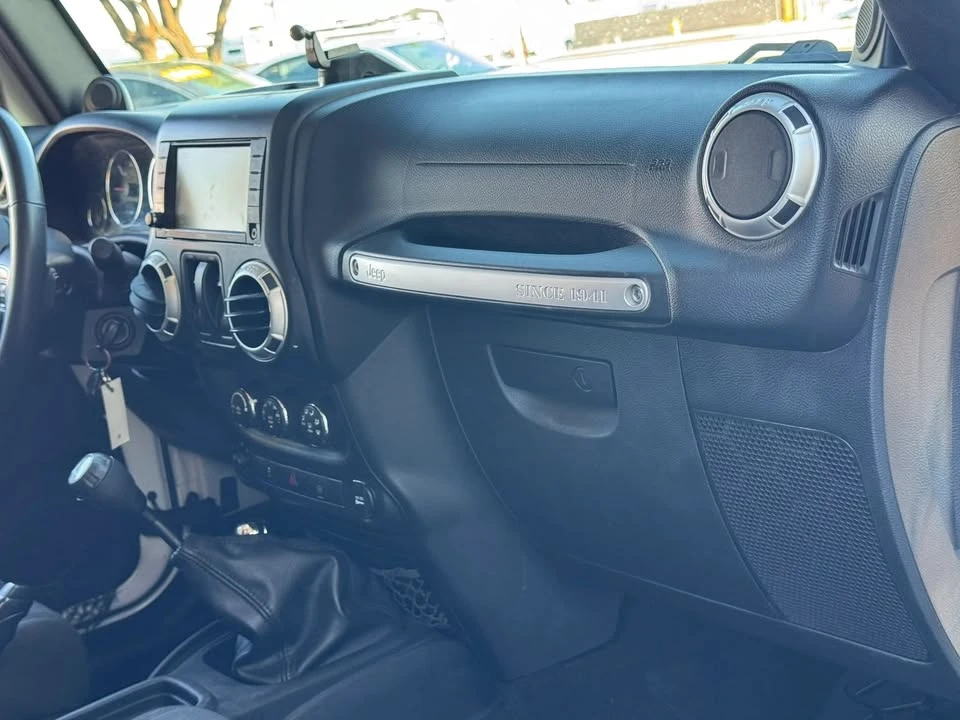 2011 Jeep JK Wrangler - Image 18 of 20