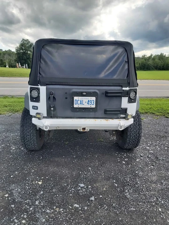 2011 Jeep JK Wrangler - Image 2 of 8