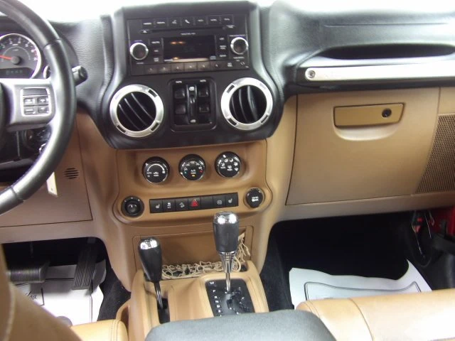 2011 Jeep JK Wrangler - Image 10 of 20