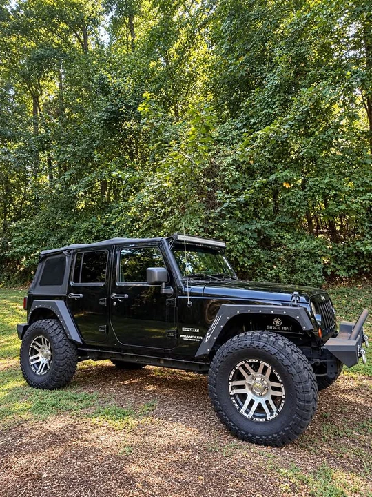 2011 Jeep JK Wrangler - Image 2 of 2