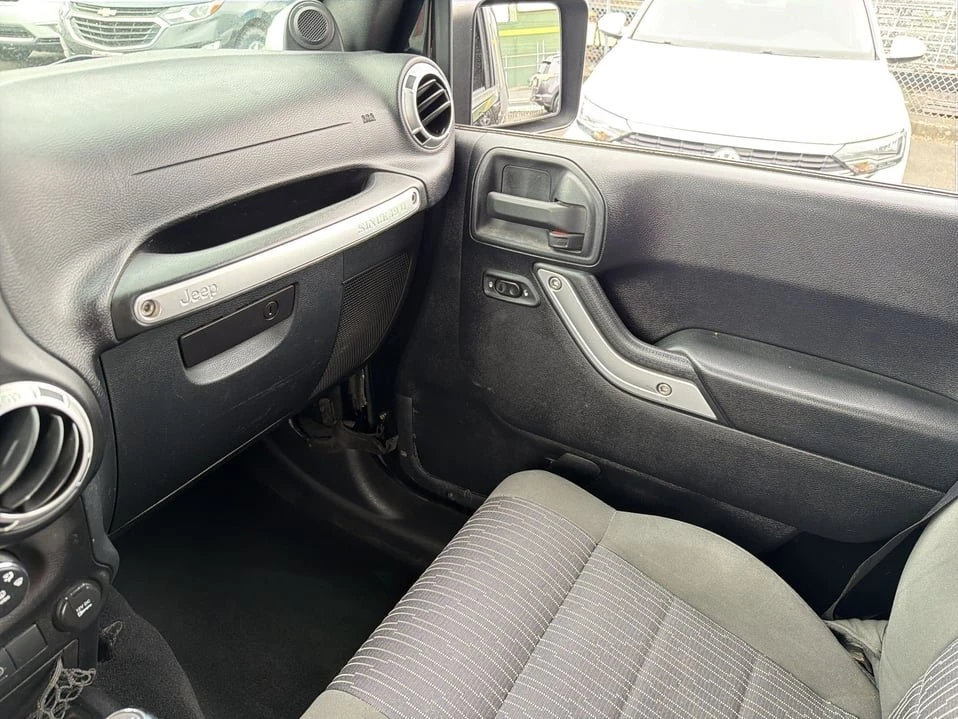 2011 Jeep JK Wrangler - Image 18 of 20