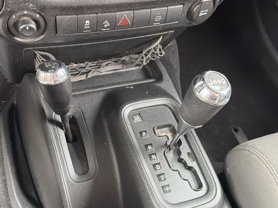 2011 Jeep JK Wrangler - Image 16 of 20