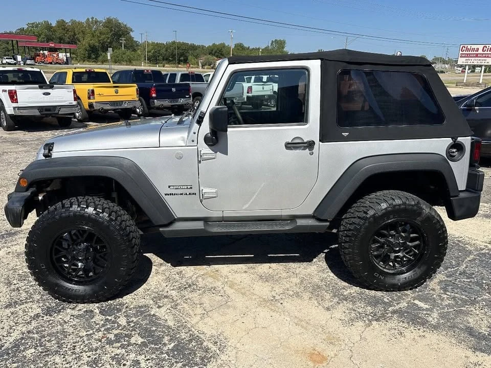2011 Jeep JK Wrangler - Image 5 of 8