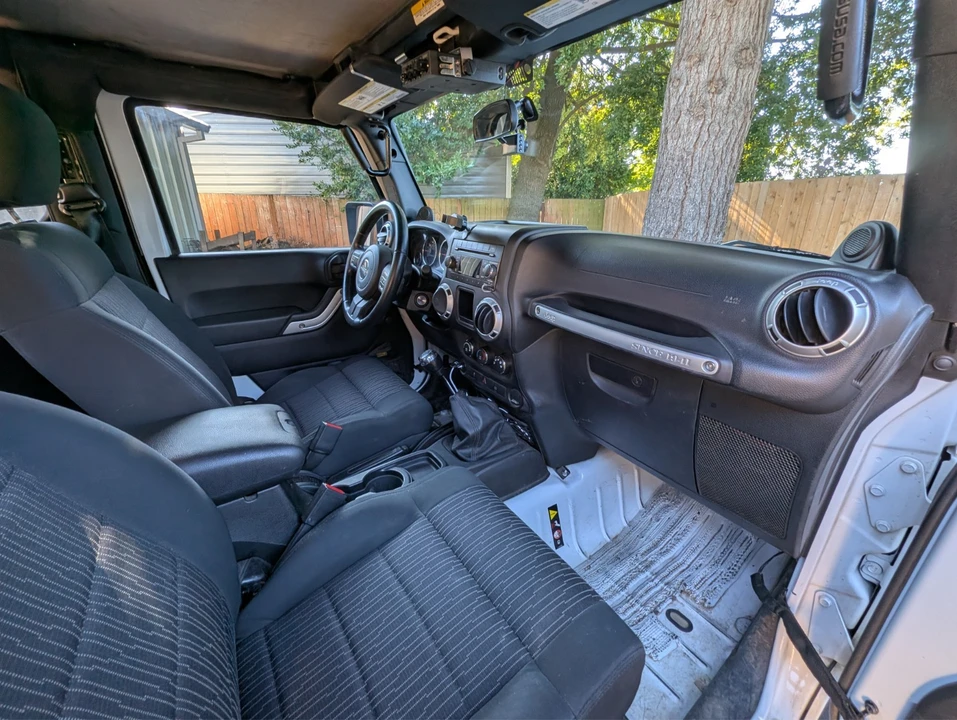 2011 Jeep JK Wrangler - Image 14 of 21