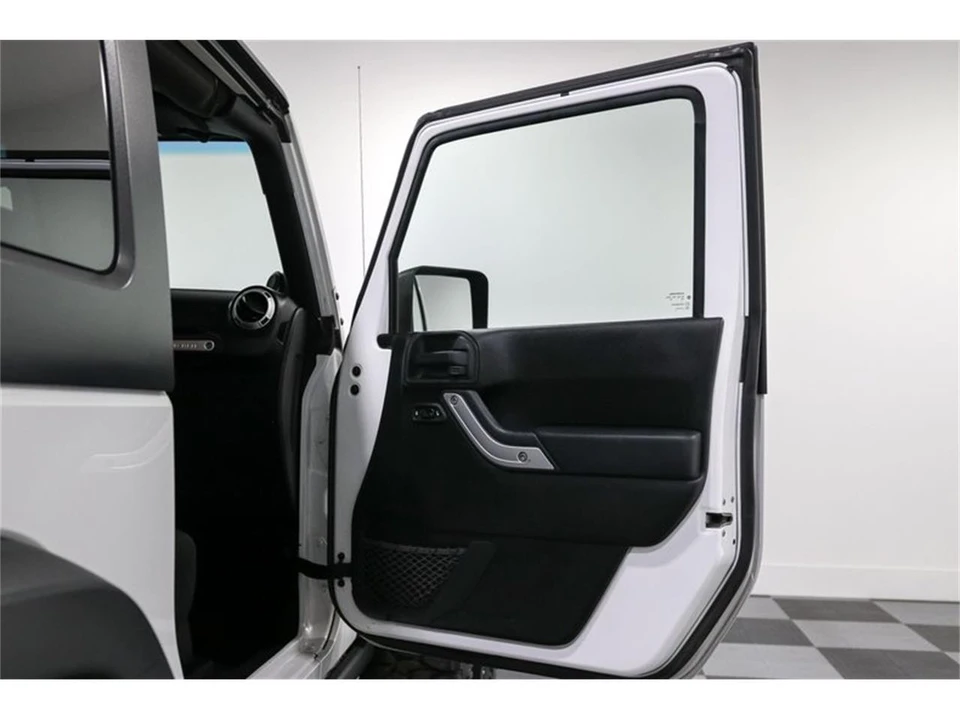2011 Jeep JK Wrangler - Image 17 of 28