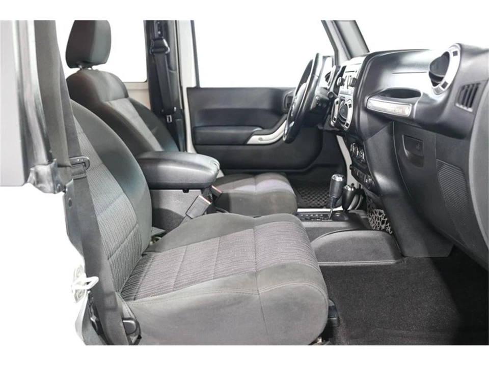 2011 Jeep JK Wrangler - Image 18 of 28