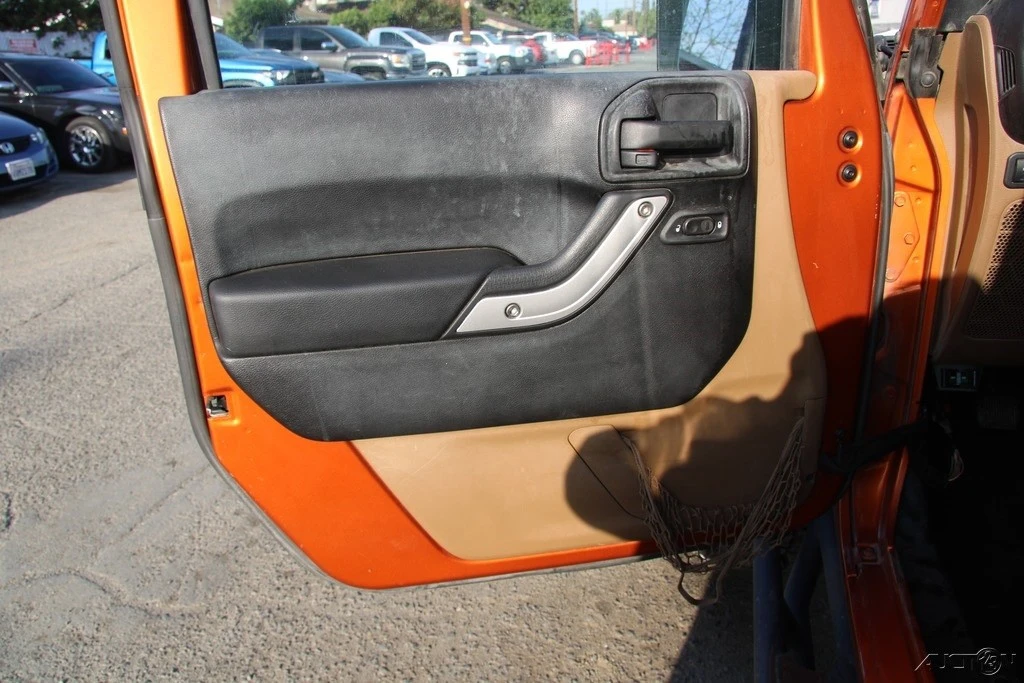 2011 Jeep JK Wrangler - Image 13 of 21