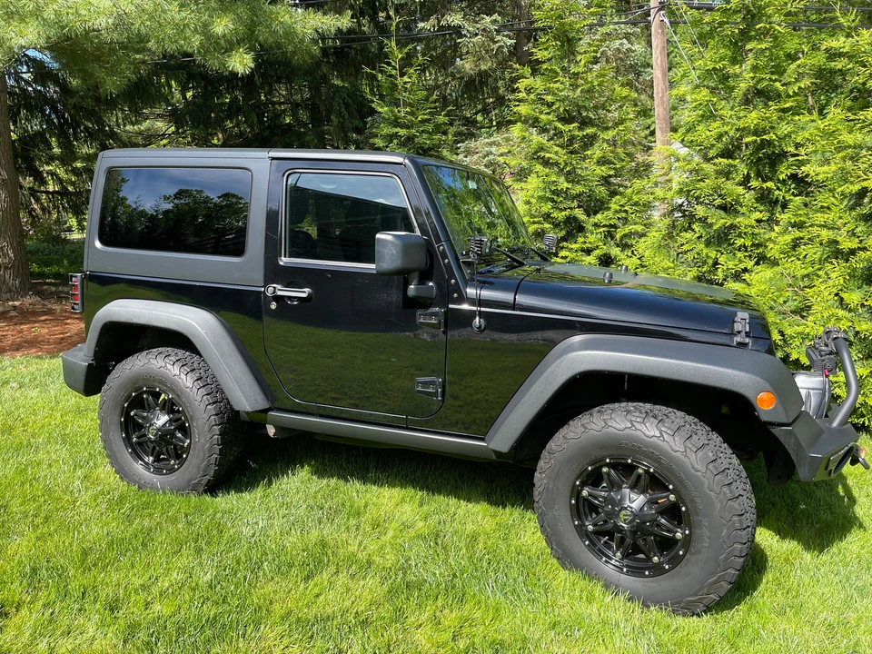 2011 Jeep JK Wrangler - Image 15 of 31