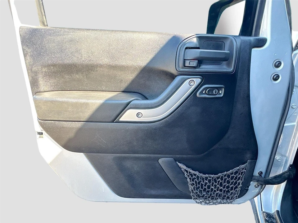 2011 Jeep JK Wrangler - Image 16 of 21