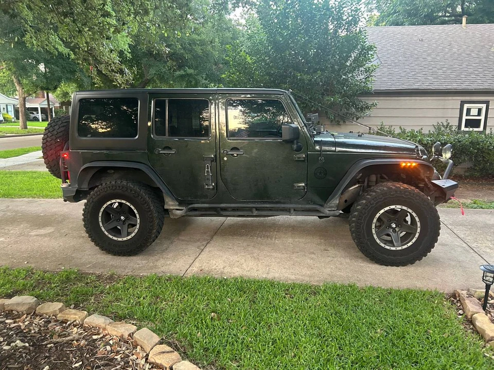 2011 Jeep JK Wrangler - Image 2 of 21